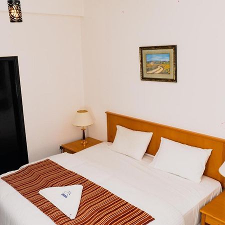 Pan Emirates Hotel Apartments Sharjah Eksteriør billede